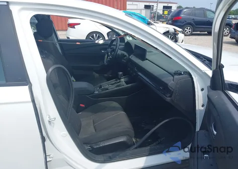 2024 Honda Accord Hybrid Sport из США, поврежденный, VIN 1HGCY2F55RA032861